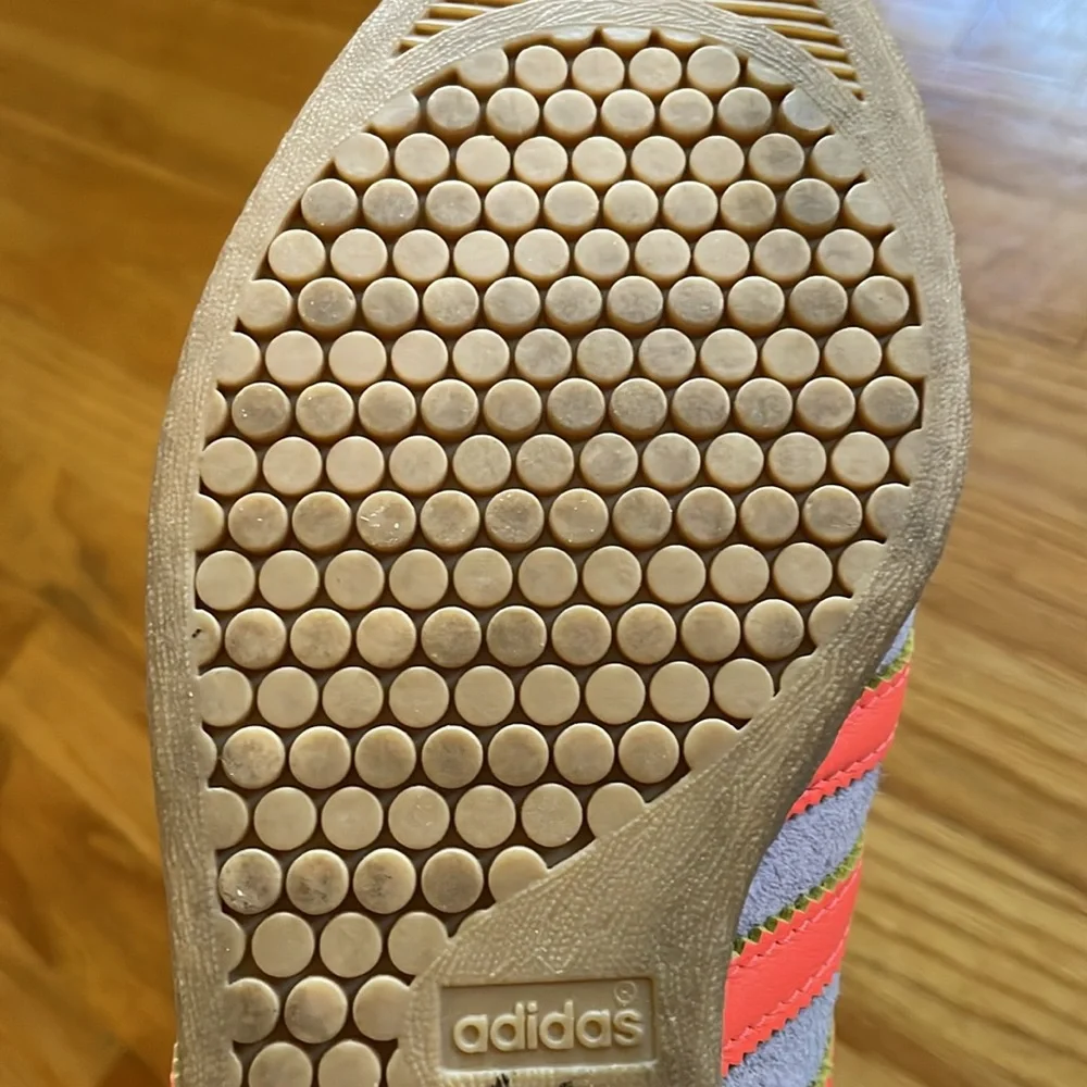 Adidas Stadt Limited Edition Men’s‎ Sz 7.5